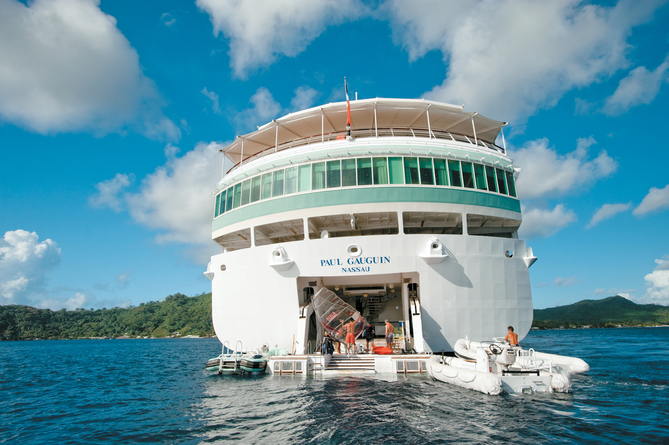 paul gauguin cruise ship