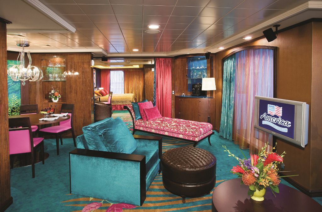inside norwegian jade cruise ship